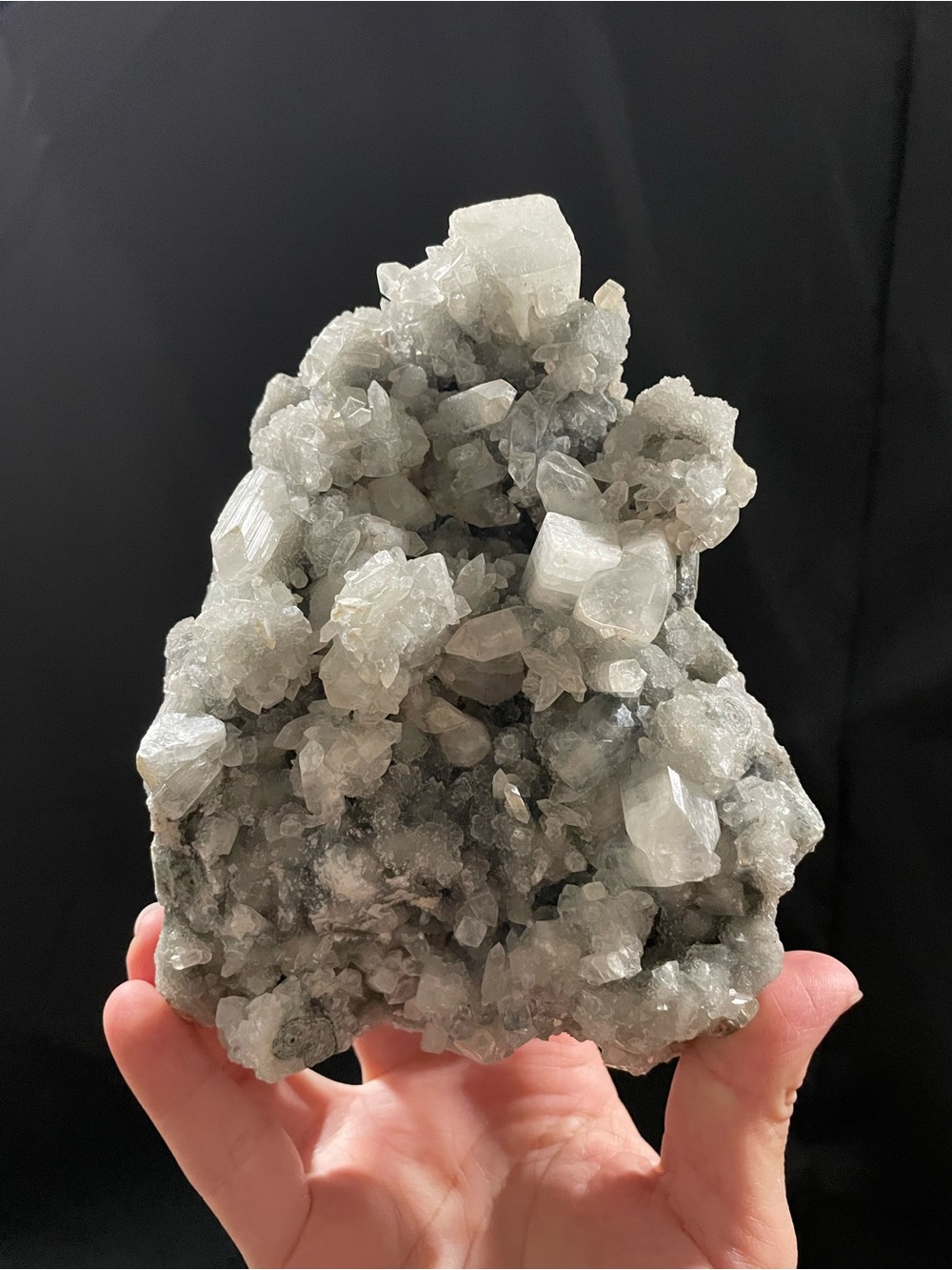 Massive, stunning zeolite cluster. Crystal cluster large size display.